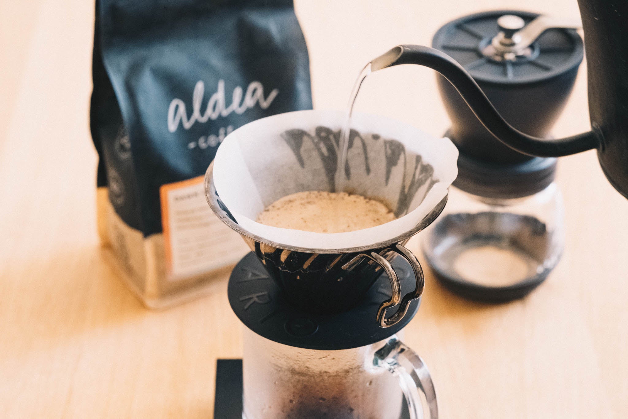 https://www.aldeacoffee.com/cdn/shop/files/Brewing_Device_Photos_2023-41.jpg?v=1694021842&width=2048